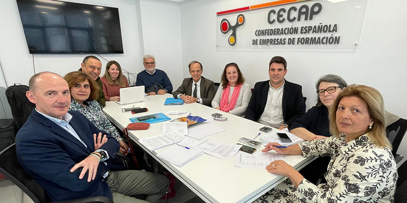 firma-X-CONVENIO-COLECTIVO-DE-ENSENANZA-Y-FORMACION-NO-REGLADA